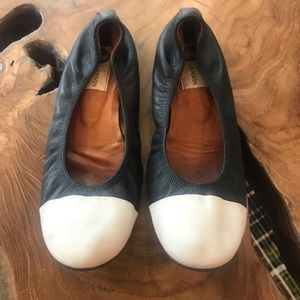 LANVIN Leather Cap Round Toe Flats Shoes Size 39/9